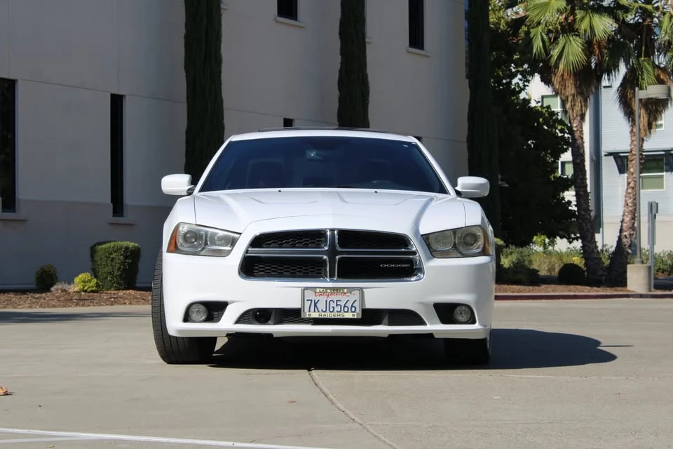 2012 Dodge Charger 7th Gen - Image 2 of 20