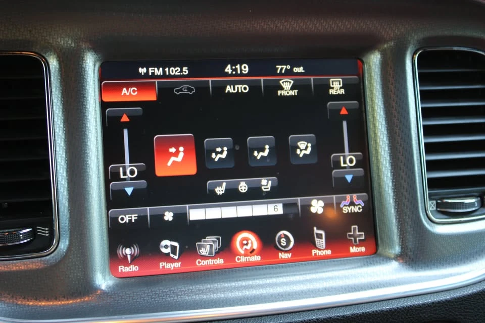 2012 Dodge Charger 7th Gen - Image 15 of 20