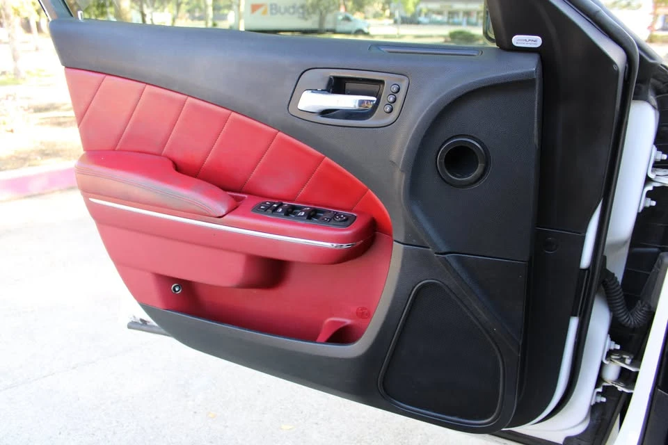2012 Dodge Charger 7th Gen - Image 10 of 20