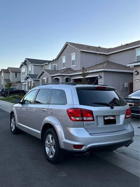 2012 Dodge Journey - Image 4 of 10