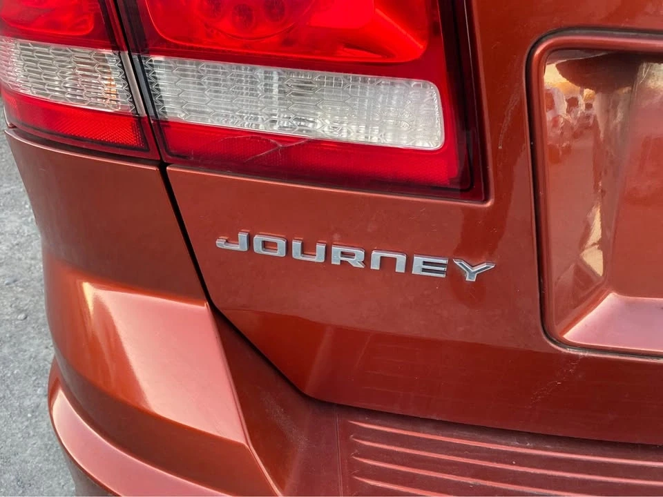 2012 Dodge Journey - Image 4 of 10
