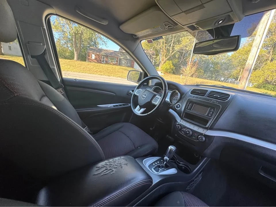 2012 Dodge Journey - Image 7 of 15
