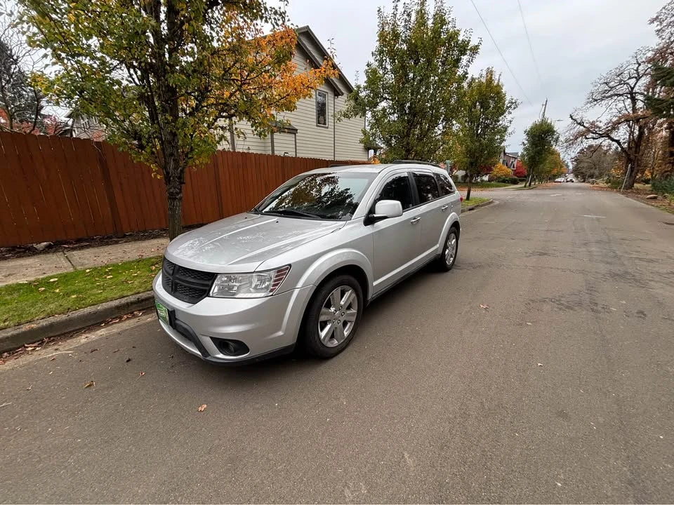 2012 Dodge Journey - Image 2 of 15