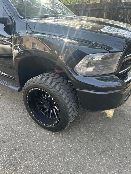 2012 Ram 1500 1st Gen - Image 9 of 13