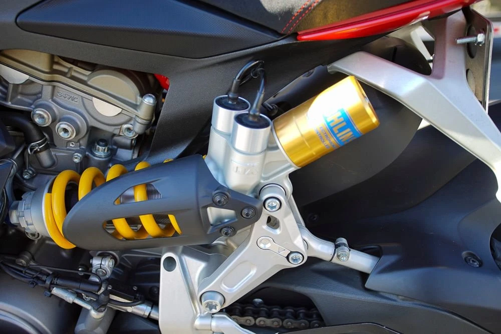 1950 Ducati 1199 - Image 7 of 8