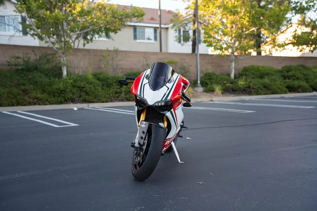 2012 Ducati 1199 - Image 2 of 31