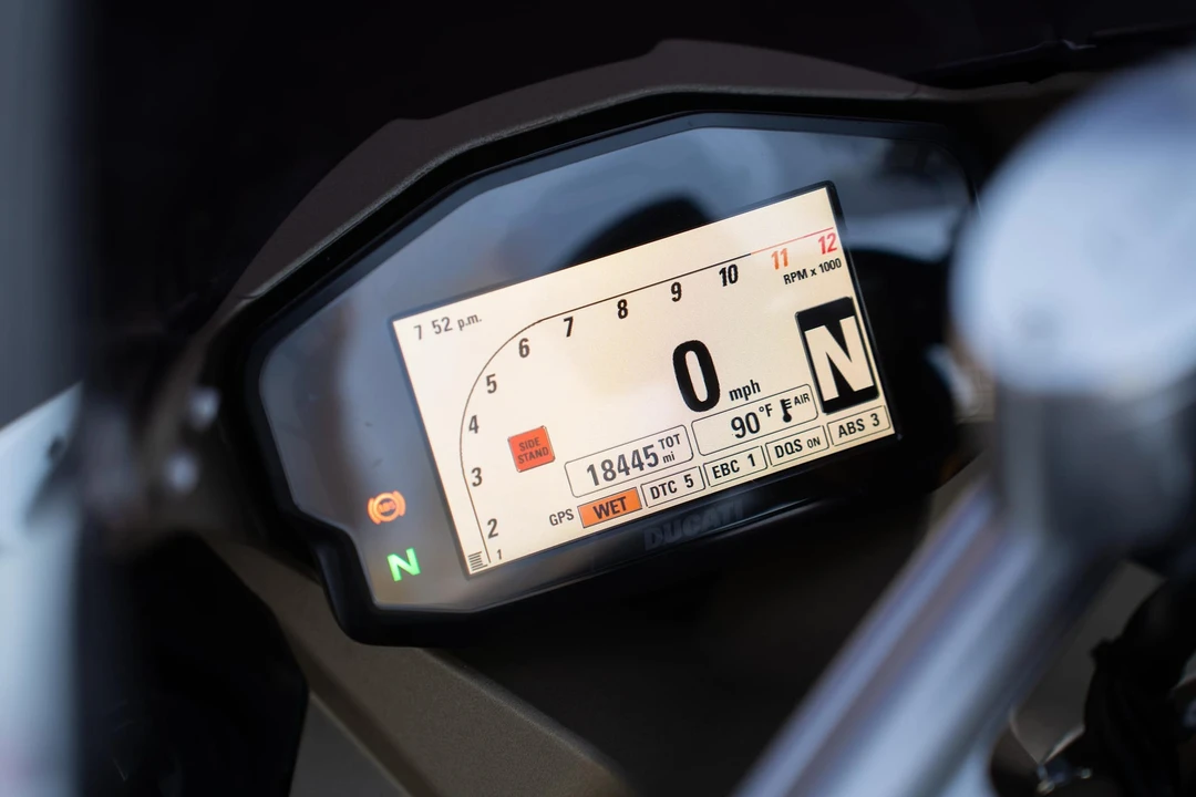2012 Ducati 1199 - Image 27 of 31
