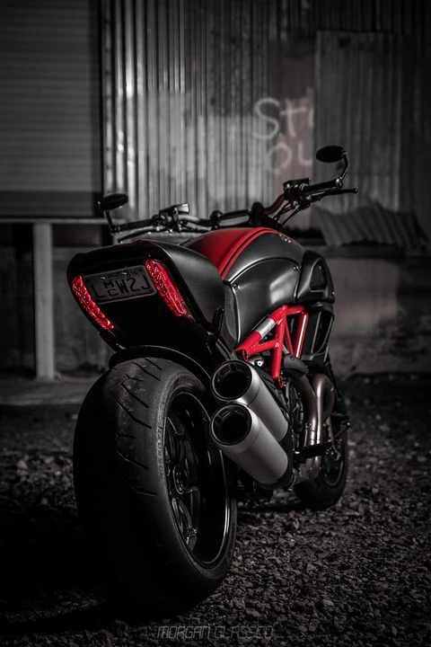 2012 Ducati Diavel - Image 4 of 8