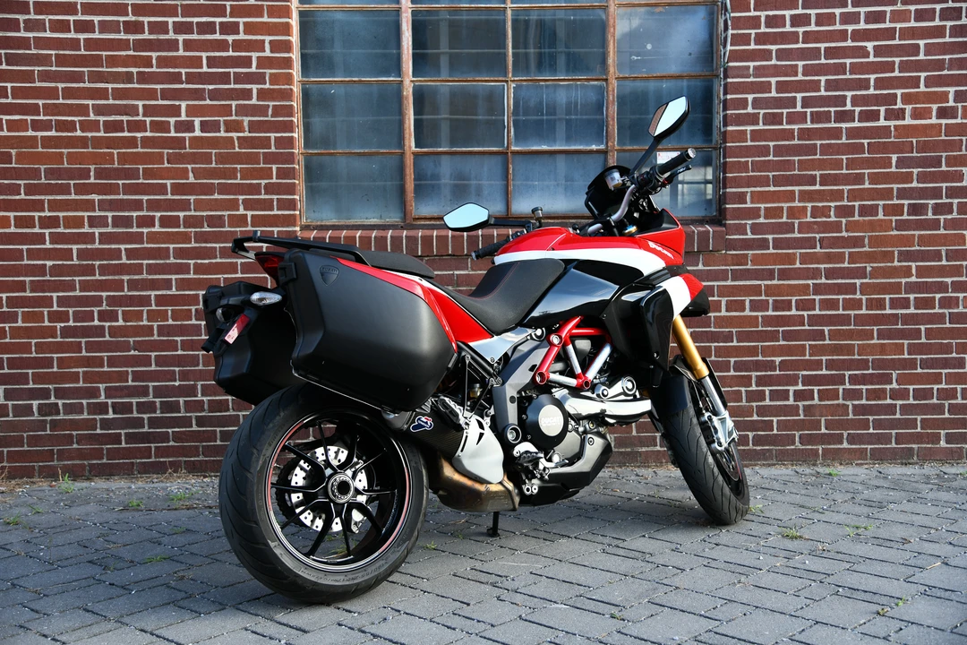 2012 Ducati Multistrada - Image 26 of 31