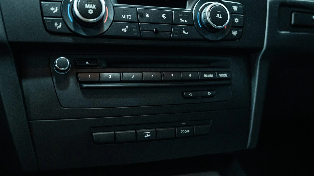 2012 BMW E92 M3 Coupe - Image 23 of 31