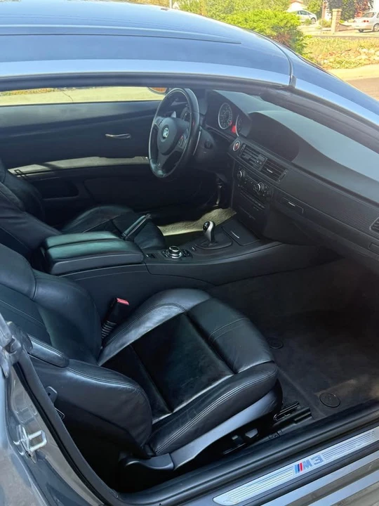 2012 BMW E93 M3 Convertible - Image 2 of 9