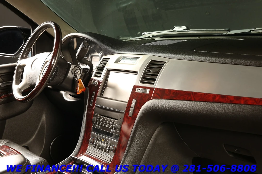 2012 Cadillac Escalade & EXT 3rd Gen - Image 18 of 21