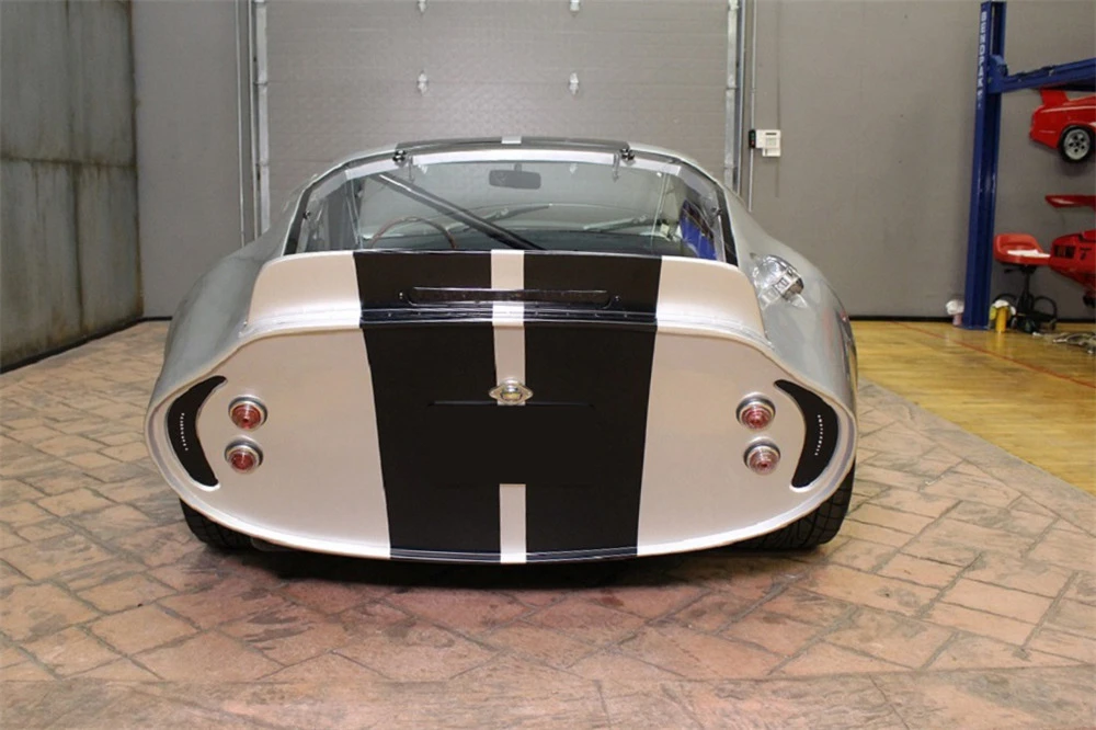2012 Factory Five Type 65 - Image 5 of 9