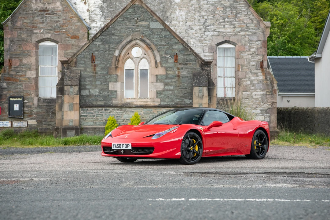 2012 Ferrari 458 Italia - Image 10 of 31