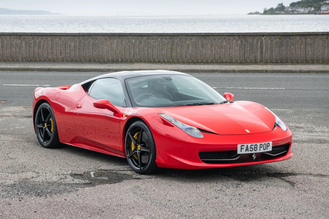2012 Ferrari 458 Italia - Image 2 of 31