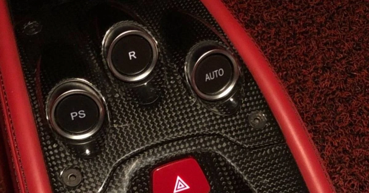 2012 Ferrari 458 Italia - Image 4 of 14