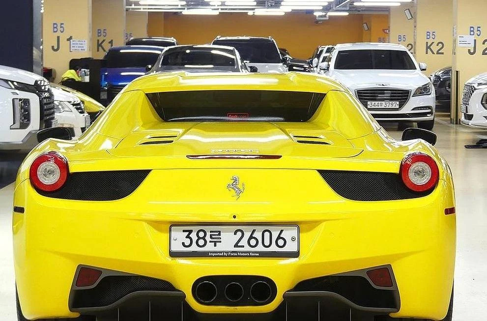 2012 Ferrari 458 Italia - Image 15 of 19
