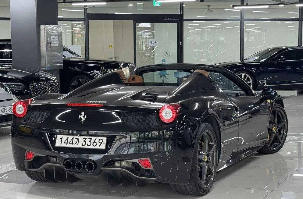 2012 Ferrari 458 Italia - Image 2 of 15