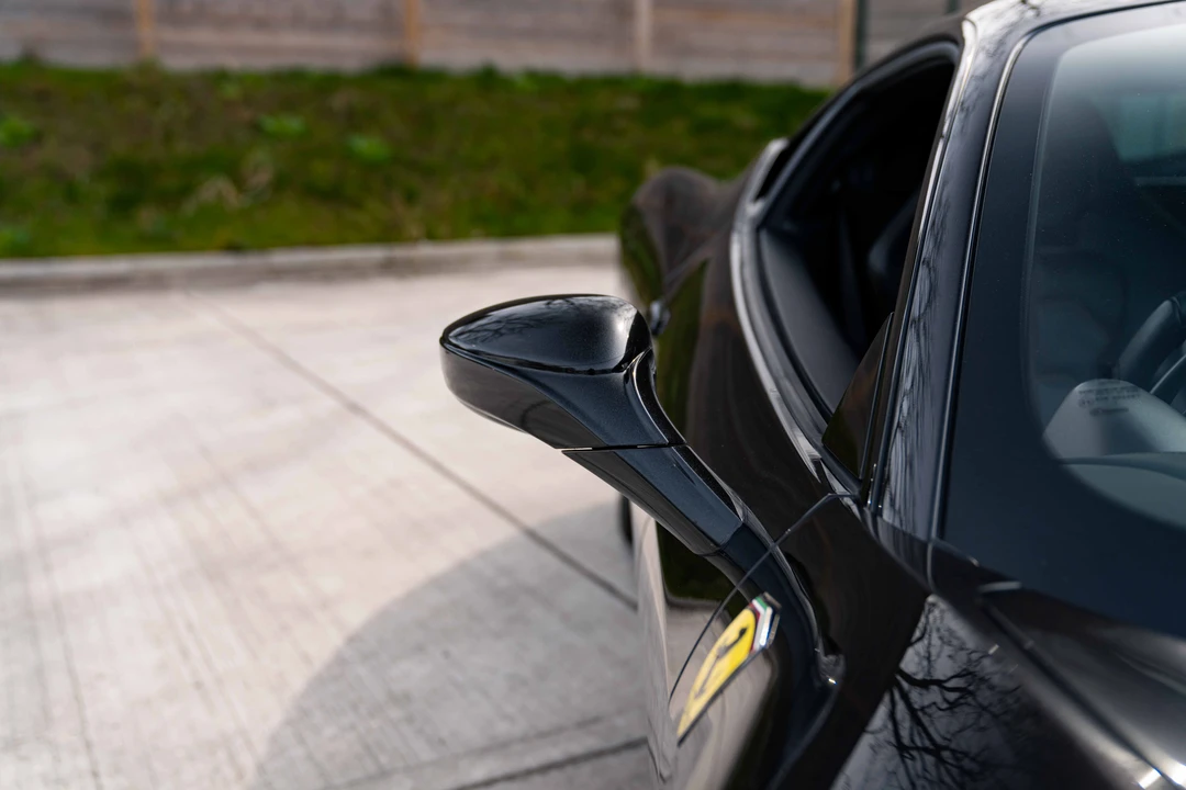 2012 Ferrari 458 Italia - Image 28 of 31