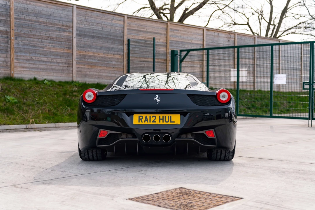 2012 Ferrari 458 Italia - Image 16 of 31