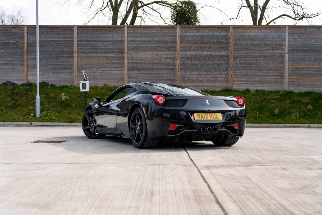 2012 Ferrari 458 Italia - Image 6 of 31