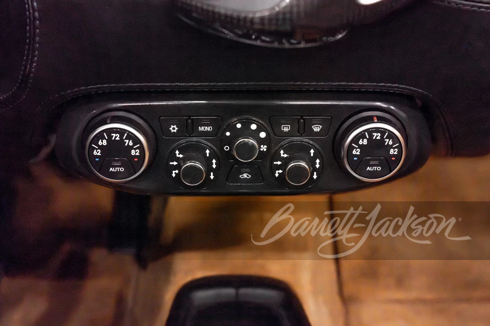 2012 Ferrari 458 Spider - Image 13 of 31