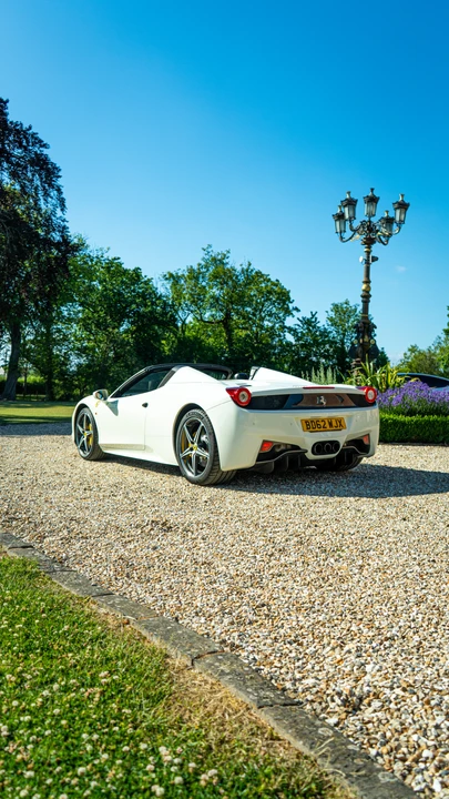 2012 Ferrari 458 Spider - Image 25 of 31