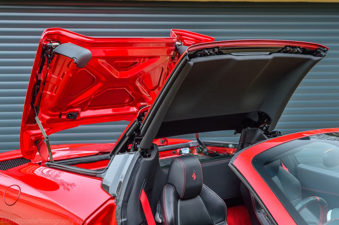 2012 Ferrari 458 Spider - Image 27 of 31