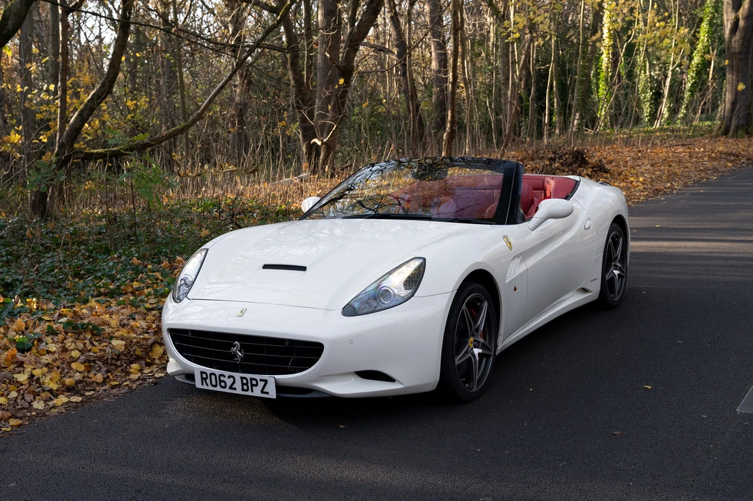 2012 Ferrari California - Image 2 of 31
