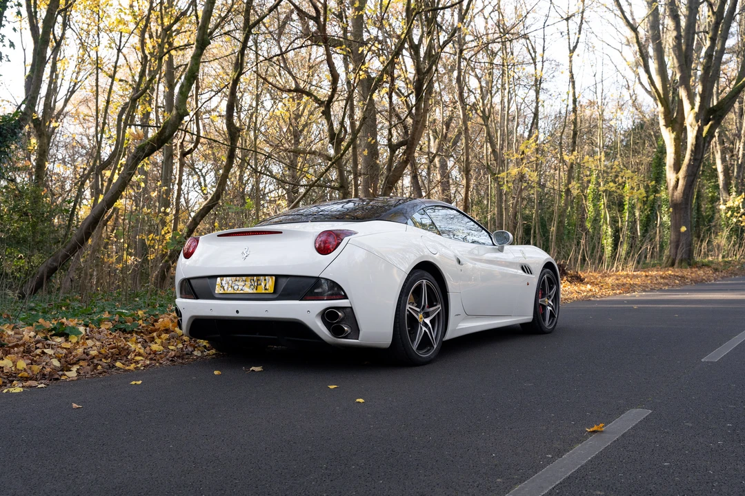 2012 Ferrari California - Image 6 of 31