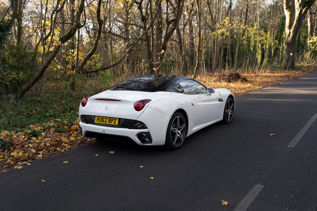 2012 Ferrari California - Image 24 of 31