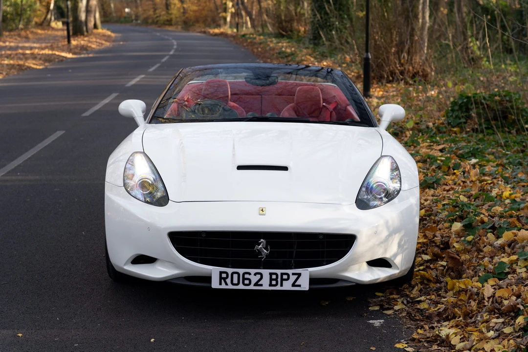 2012 Ferrari California - Image 12 of 31