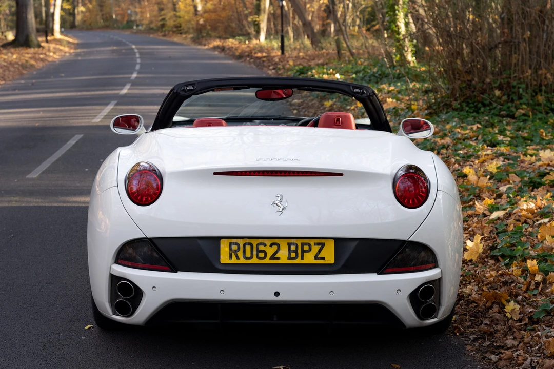 2012 Ferrari California - Image 26 of 31