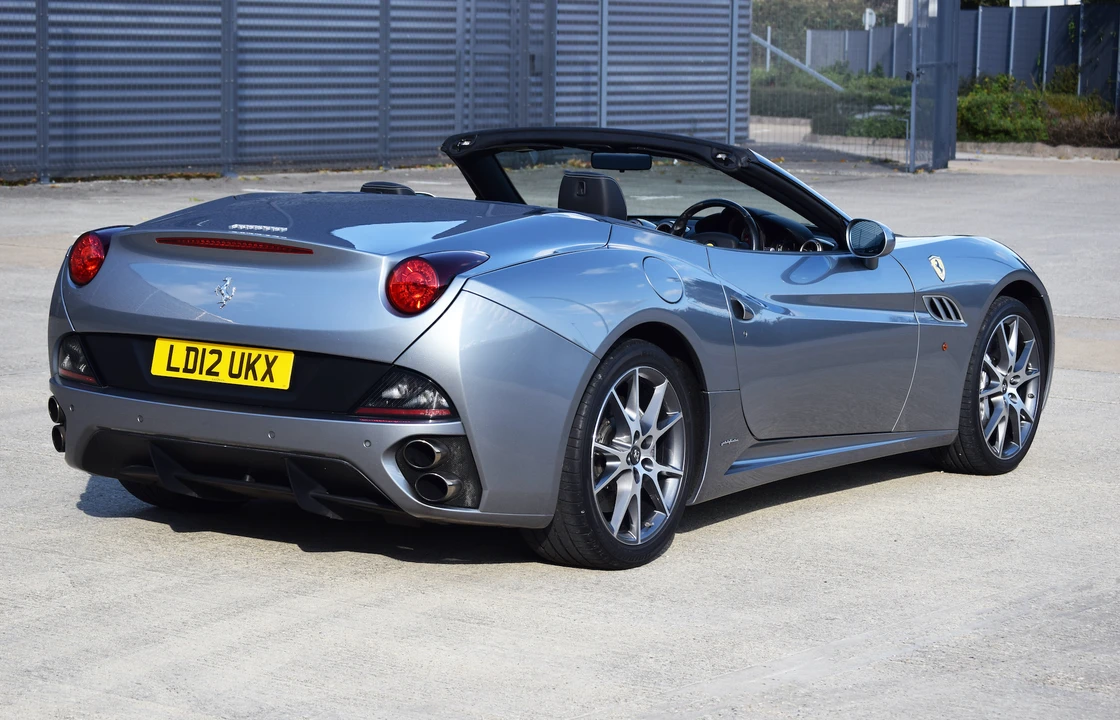 2012 Ferrari California 30 - Image 5 of 31