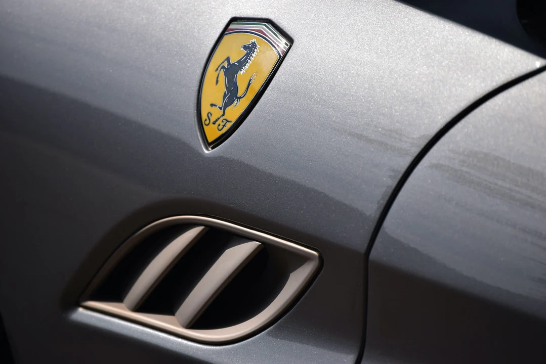 2012 Ferrari California 30 - Image 15 of 31