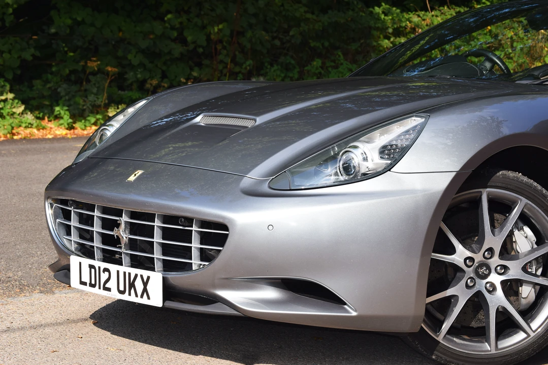 2012 Ferrari California 30 - Image 11 of 31