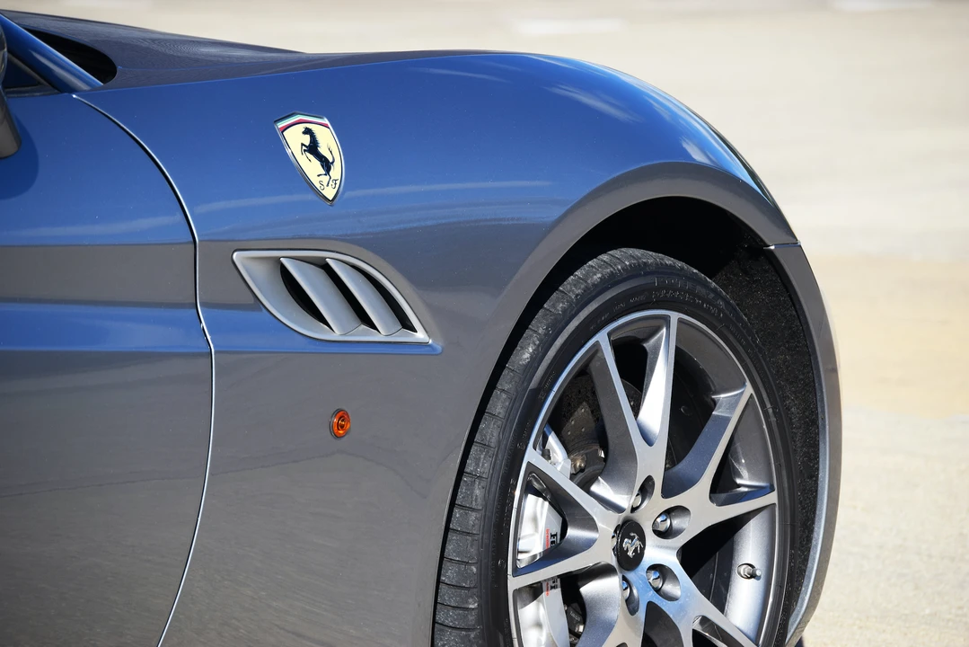 2012 Ferrari California 30 - Image 19 of 31