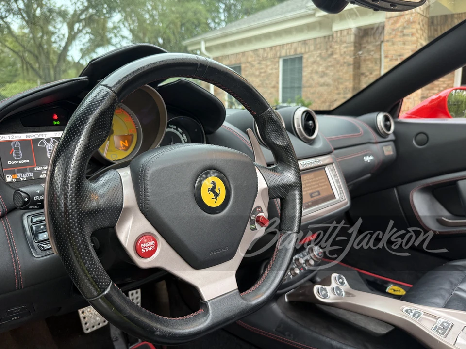 2012 Ferrari California - Image 15 of 31