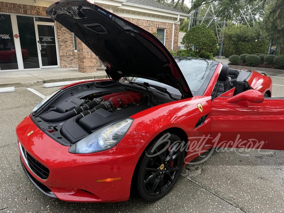 2012 Ferrari California - Image 6 of 31