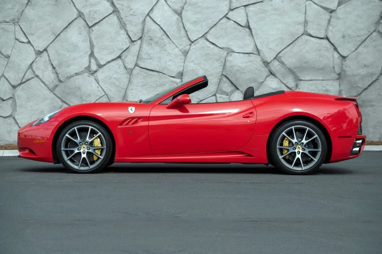 2012 Ferrari California - Image 5 of 5