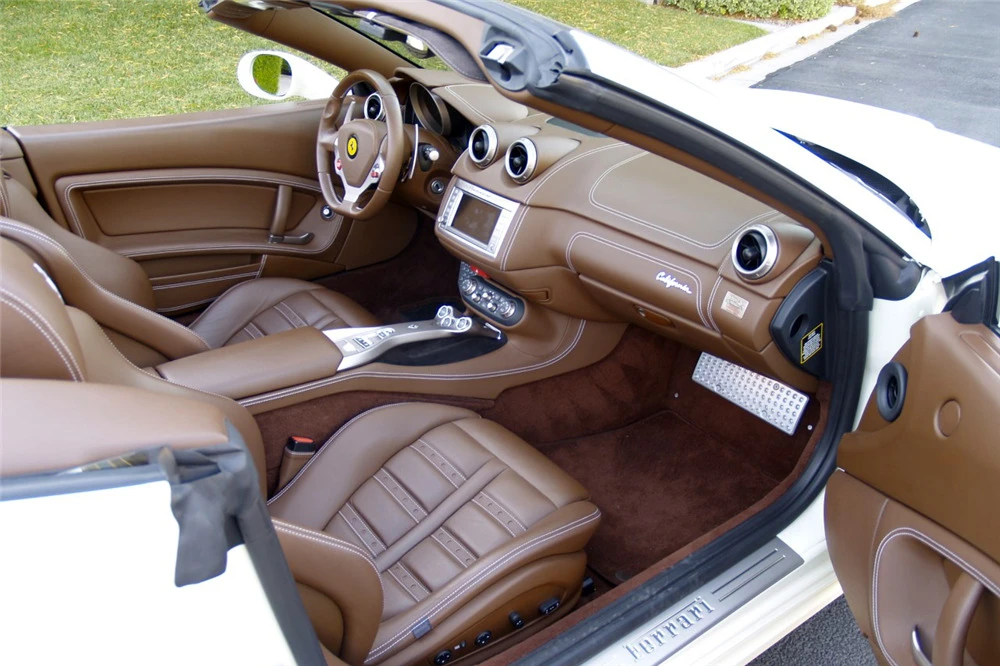 2012 Ferrari California - Image 3 of 5