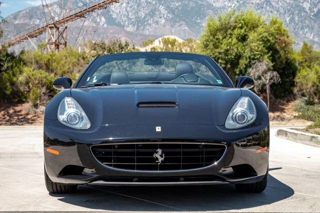 2012 Ferrari California - Image 5 of 5