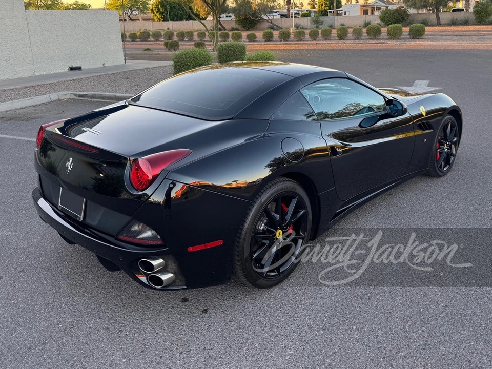 2012 Ferrari California - Image 13 of 17