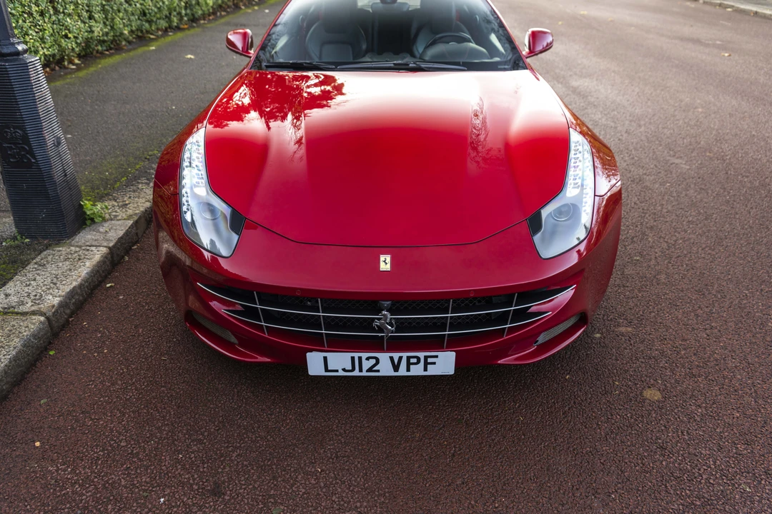 2012 Ferrari FF - Image 17 of 31