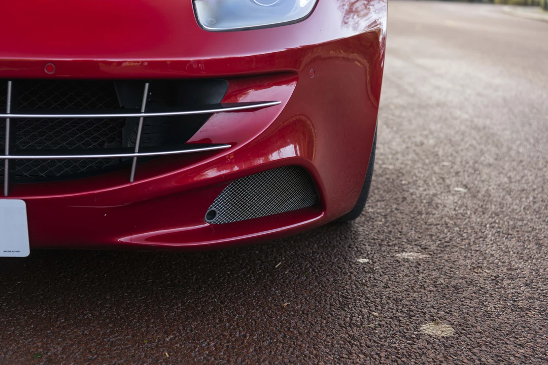 2012 Ferrari FF - Image 23 of 31