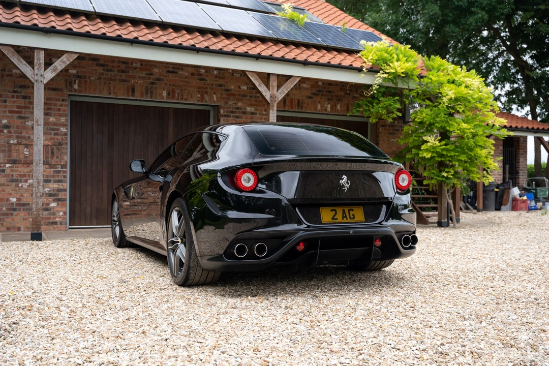 2012 Ferrari FF - Image 9 of 31