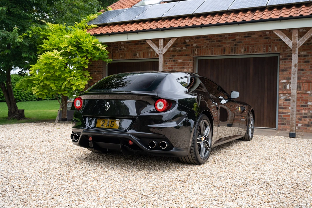 2012 Ferrari FF - Image 19 of 31