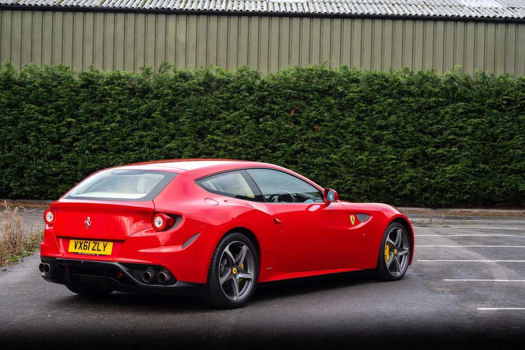2012 Ferrari FF - Image 17 of 31