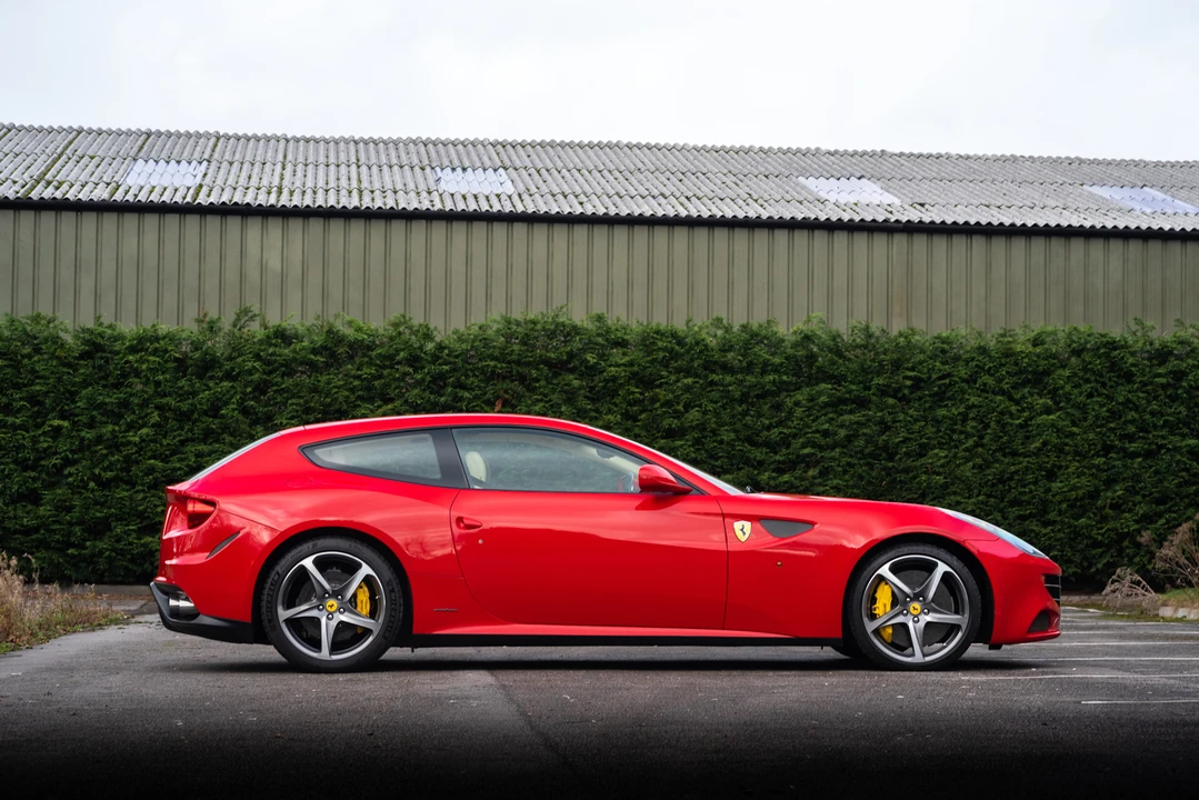2012 Ferrari FF - Image 13 of 31