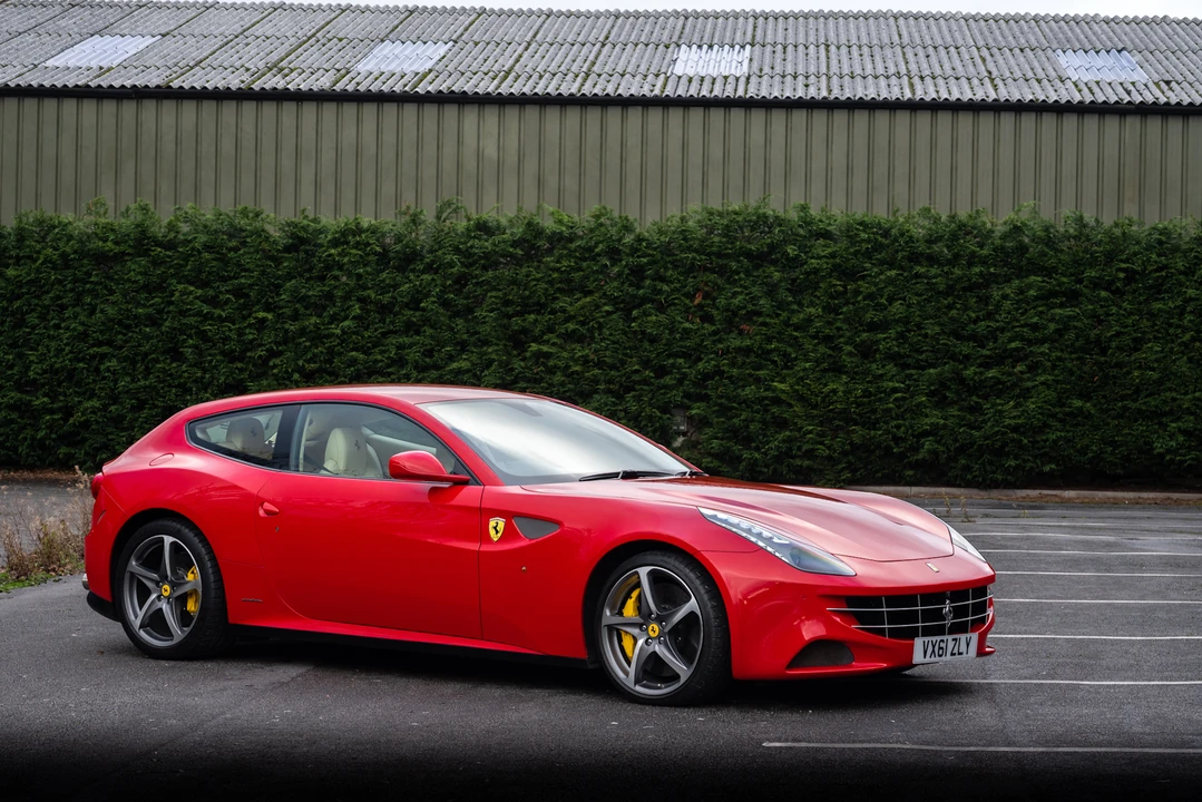 2012 Ferrari FF - Image 9 of 31